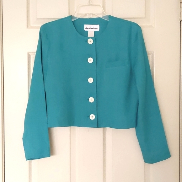 Diana Hartman Rayon and Linen Cropped Blazer with real pocket. - Picture 1 of 4